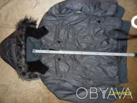 продам куртку зимнюю(на синтепоне)считается как пуховик. очень легко стирается б. . фото 2