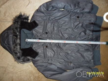 продам куртку зимнюю(на синтепоне)считается как пуховик. очень легко стирается б. . фото 1