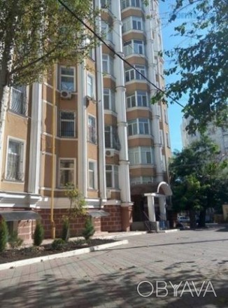 Продам 3-комнатную квартиру в доме Каркашадзе/Довженко,  три комнаты и кухня-сту. . фото 1