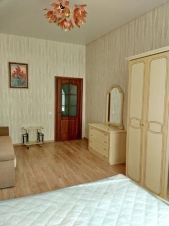 В долгосрочную аренду предлагается стильная однокомнатная квартира в центре Киев. . фото 2
