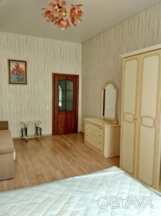 В долгосрочную аренду предлагается стильная однокомнатная квартира в центре Киев. . фото 1