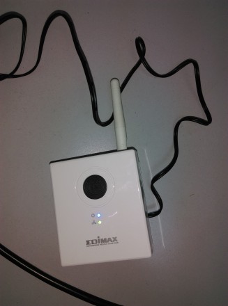 Продам IP-камеру Edimax IC-3115W Wi-Fi состояние рабочее, комплектация без ноги.. . фото 2