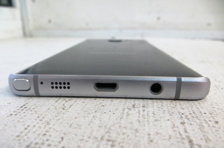Продам оригинальный Samsung Note 5 (N920A). Телефон в нерабочем состоянии. Упал . . фото 9