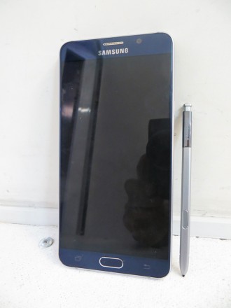 Продам оригинальный Samsung Note 5 (N920A). Телефон в нерабочем состоянии. Упал . . фото 2
