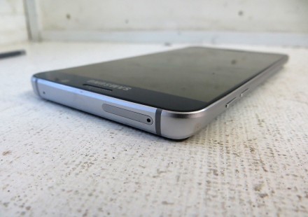Продам оригинальный Samsung Note 5 (N920A). Телефон в нерабочем состоянии. Упал . . фото 10