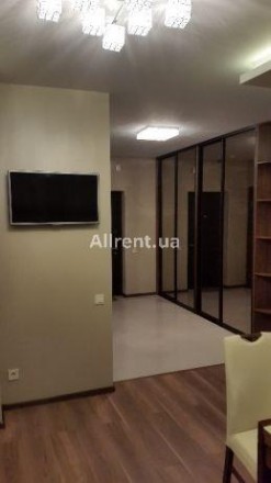 Код объекта: 8347. Сдается двухкомнатная квартира в новом доме по ул. Феодосийск. . фото 4
