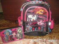 Продам б/у   ортопедический школьный рюкзак c Monster High 1-3 класс
Материал:т. . фото 2