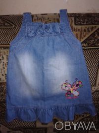 Продам хорошенький джинсовый сарафанчик с вышивкой примерно от 1 до 2 лет Застег. . фото 2
