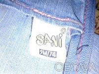 Продам хорошенький джинсовый сарафанчик с вышивкой примерно от 1 до 2 лет Застег. . фото 4