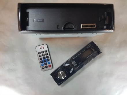 Магнитола с съемной панелью Pioneer SP-1871 USB SD имеет встроенный дисплей Текс. . фото 6