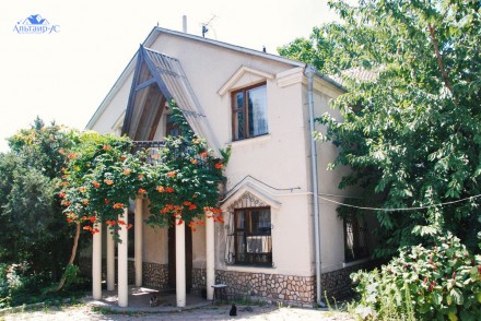 Продам дом на участке 6 соток, 3 переулок Шишкина. 1994 года постройки, состояни. Киевский. фото 2