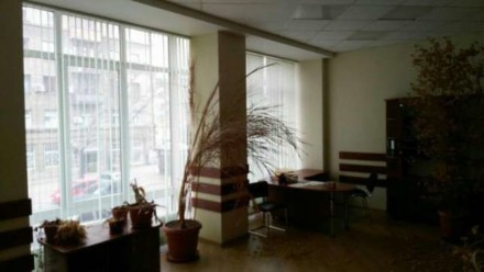 Продается отдельное стоящие трехэтажное здание под офис или банк на Преображенск. Приморский. фото 6