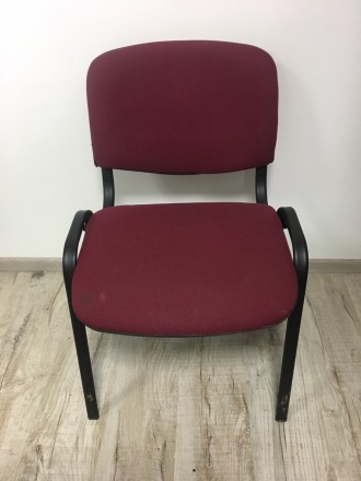 Продам срочно офисный стул, такого цвета в наличии один,если есть вопросы задава. . фото 2