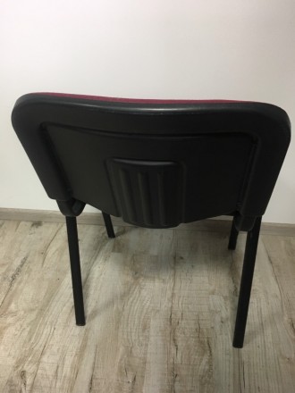 Продам срочно офисный стул, такого цвета в наличии один,если есть вопросы задава. . фото 4
