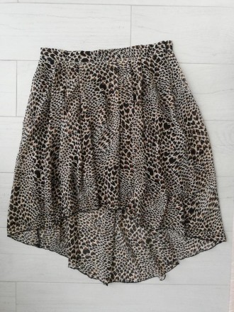 Модная ассиметричная юбка со стилизованным леопардовым принтом - пятнышки в виде. . фото 3