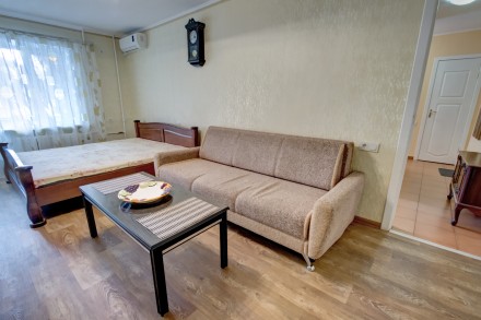 Екатерининская / Базарная, 2-комнатная квартиру 50 м., в самом центре города, 2 . . фото 3
