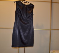 Продам черное очень красивое нарядное платье фирмы O'Stin в отличном состоянии, . . фото 3