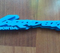 Honda Varadero брелок на ключи 3d печать, принтер
Цвета: голубой , черный, белы. . фото 3