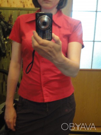 Оригинальная красная блузка Helly Hansen с принтом. Короткий рукав.

В такой б. . фото 1