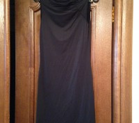 Продам платья в хорошем состоянии размеры S и M.     Сиреневое и черное платье с. . фото 4