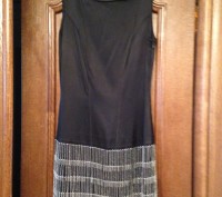 Продам платья в хорошем состоянии размеры S и M.     Сиреневое и черное платье с. . фото 2