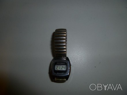 Коллекционерам часы Электроника времен СССР в исправном состоянии установлена но. . фото 1