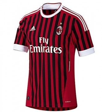 Новая футболка Adidas АС Milan.
Футболка Adidas АС Milan
Размер: XL
Футболка . . фото 7