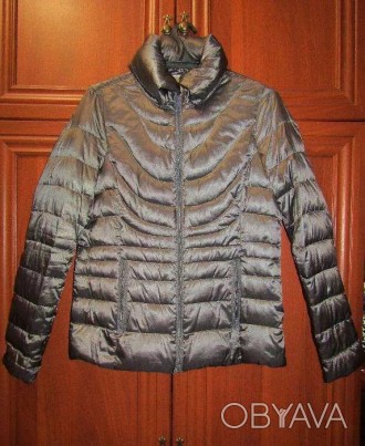 Якісна тепла куртка з натуральним пухом всередині на осінній період
Превезена з. . фото 1