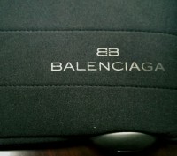 Продаю новую сумку под ноутбук 15,4(6) дюйма от Balenciaga. Оригинал. Сделана из. . фото 2