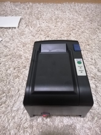 Небольшой чековый принтер, бюджетного класса, предназначенный для печати: чеков,. . фото 2