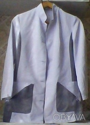 Медицинский костюм Б/У-

Длина брюк 97 см, в поясе 64/75 см т.к бокам резиночк. . фото 1