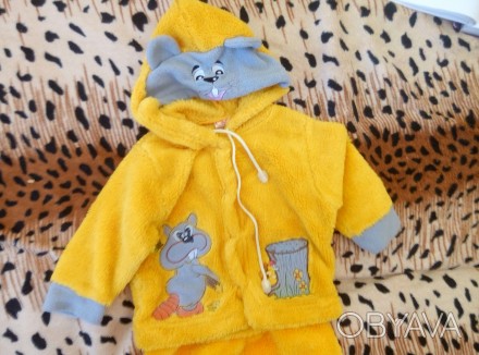 Желтый костюм на Малыша из плюшевой пряжи с мордочкой Бобра, одевался несколько . . фото 1