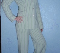 Продам женский костюм (пиджак, брюки, юбка, блузка) в отличном состоянии (состоя. . фото 2