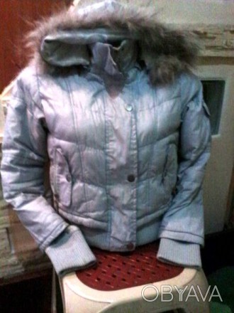 Классная подростковая курточка для девочки. Рост 140
На тёплую зиму или раннюю . . фото 1