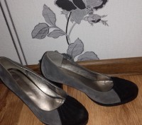 Туфли женские, размер 40, материал -замша, цвет - серо-черный, в отличном состоя. . фото 4