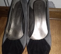 Туфли женские, размер 40, материал -замша, цвет - серо-черный, в отличном состоя. . фото 2