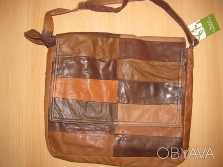 Новая кожаная сумка, произ-во Турция, размер 30*27*5см. Длина ручки регулируется. . фото 1