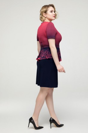 Летнее платье с баской, выполненное из комбинации двух расцветок, которые идеаль. . фото 4