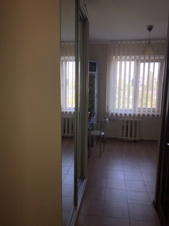 В квартире есть вся необходимая мебель и бытовая техника.Оплата коммунальных усл. Киевский. фото 8