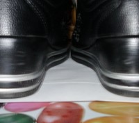 класснючие кроссовки
чудные кроссовки в идеальном состоянии
подошва не стирает. . фото 9