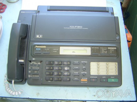 Телефон-автоответчик Panasonic KX-F130 с факсимильным аппаратом для подключения . . фото 1