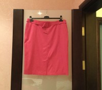 Костюм женский (жакет, юбка) «LauraGuidi» приятного розового цвета.  Размер 50. . . фото 4