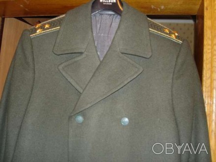 Пальто для старшего офицерского состава. Размер 56-4. Цвет "Полынь". В хорошем с. . фото 1