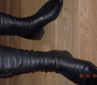 Сапоги женские размер 37,каблук 3 см,натуральная кожа,на носочке имется небольшо. . фото 4