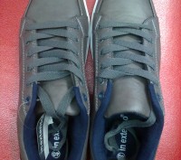 Туфли-кроссовки новые 40-46 размер  
Материал: верх - 100 % полиуретан, подклад. . фото 3