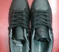 Туфли-кроссовки новые 40-46 размер  
Материал: верх - 100 % полиуретан, подклад. . фото 5
