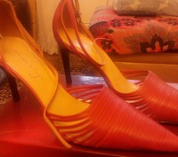 Продам новые красивейшие кожаные туфли Marialya на шпильке 40 размера. По стельк. . фото 2