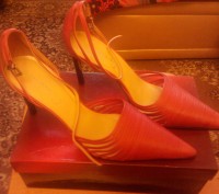 Продам новые красивейшие кожаные туфли Marialya на шпильке 40 размера. По стельк. . фото 3