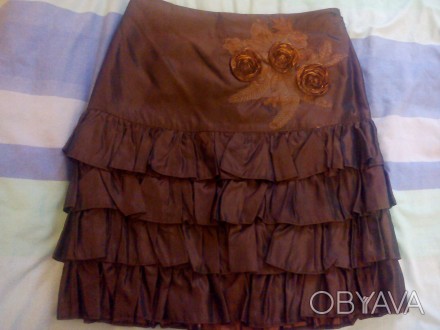 Продам новую красивую юбку 38 размера цвета шоколада. Состав: 67%-полиэстр, 33% . . фото 1