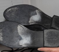 Сапоги высокие на шнуровке бренда Guess, Италия
цвет черный
натуральная мягкая. . фото 5